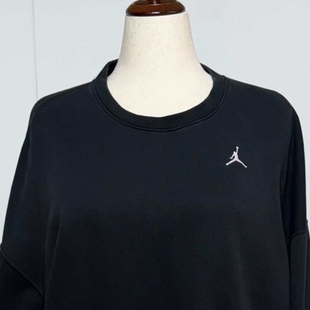Nike Jordan Sweatshirt Womens XL Black Brooklyn Fleece Crewneck Pullover